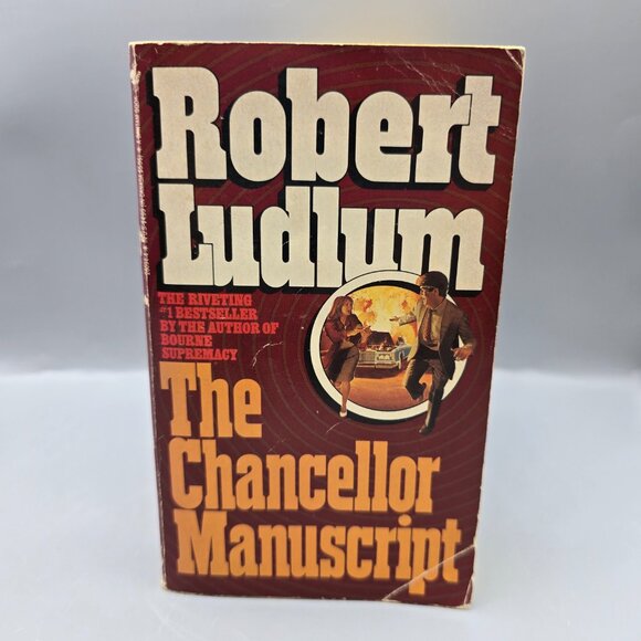 Robert Ludlum Thrilling action Mystery Paperback Books (Set of 6) - Picture 10 of 15